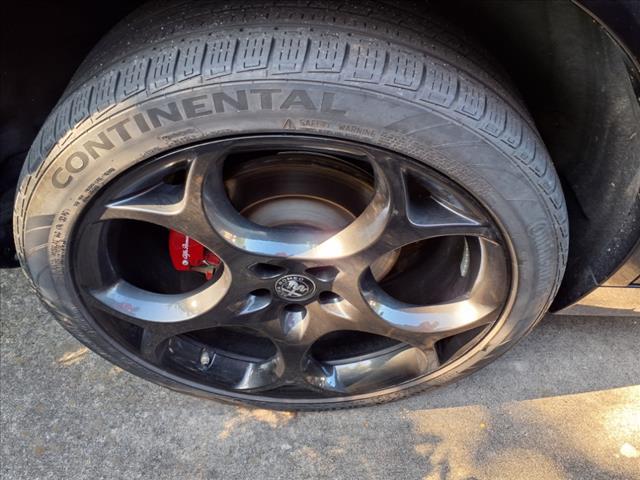 used 2023 Alfa Romeo Stelvio car