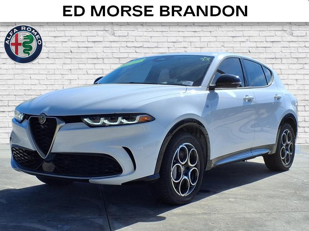 new 2024 Alfa Romeo Tonale car, priced at $42,237