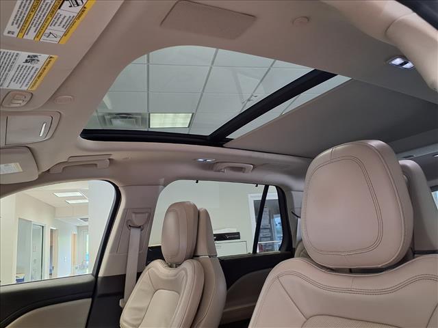 used 2021 Lincoln Aviator car, priced at $40,900