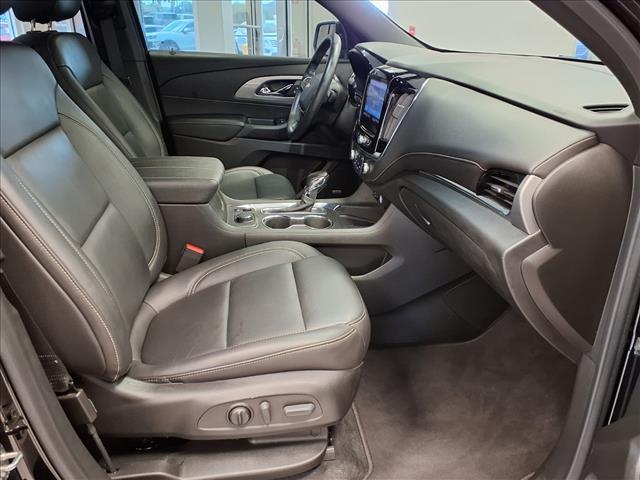used 2022 Chevrolet Traverse car, priced at $25,987