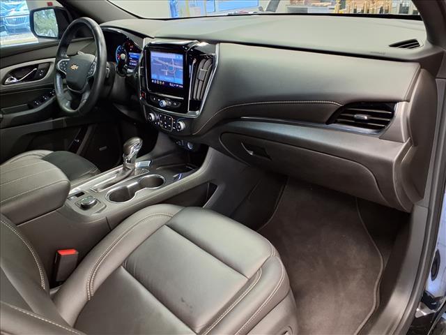 used 2022 Chevrolet Traverse car, priced at $25,987
