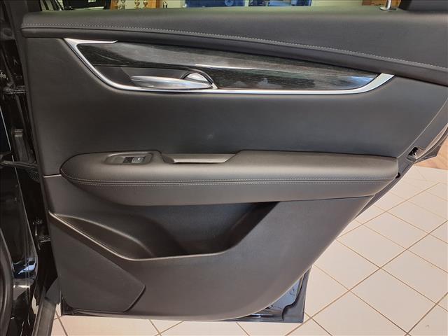 used 2021 Cadillac XT5 car, priced at $29,595