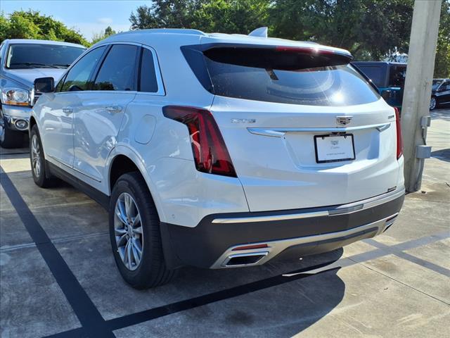 used 2022 Cadillac XT5 car, priced at $30,500