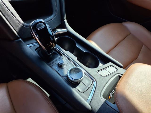 used 2022 Cadillac XT5 car, priced at $30,500