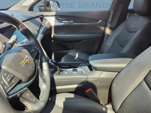used 2022 Cadillac XT5 car, priced at $30,057