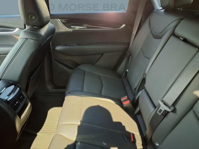 used 2022 Cadillac XT5 car, priced at $30,057