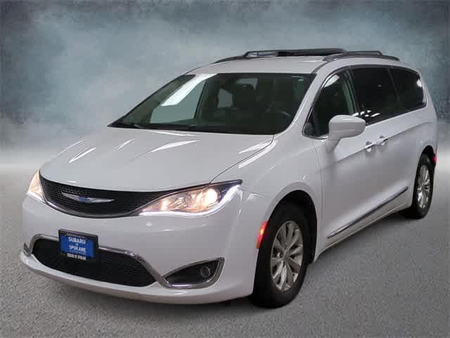 used 2018 Chrysler Pacifica car, priced at $11,642