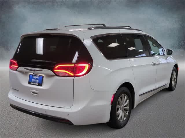 used 2018 Chrysler Pacifica car, priced at $11,642