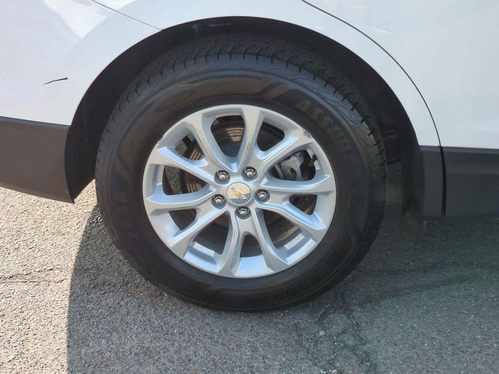 used 2021 Chevrolet Equinox car, priced at $17,997