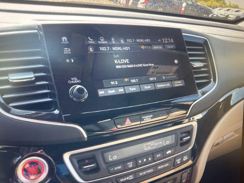 used 2021 Honda Pilot car, priced at $31,495