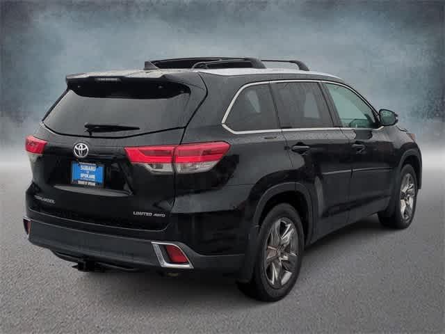 used 2018 Toyota Highlander car, priced at $24,897