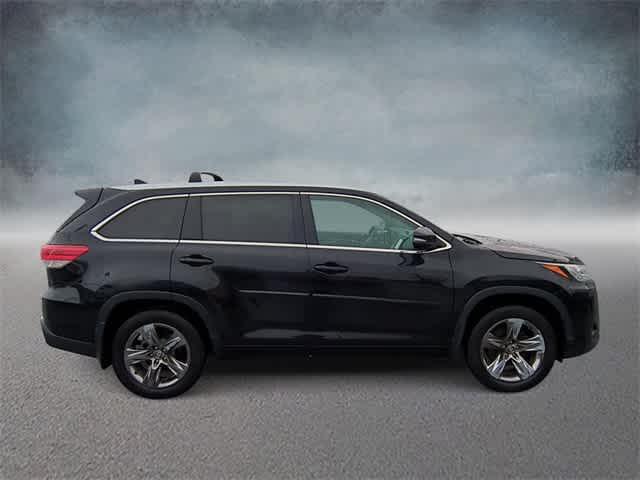 used 2018 Toyota Highlander car, priced at $24,897