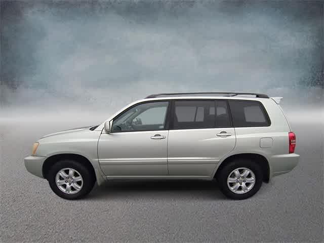 used 2003 Toyota Highlander car, priced at $6,995