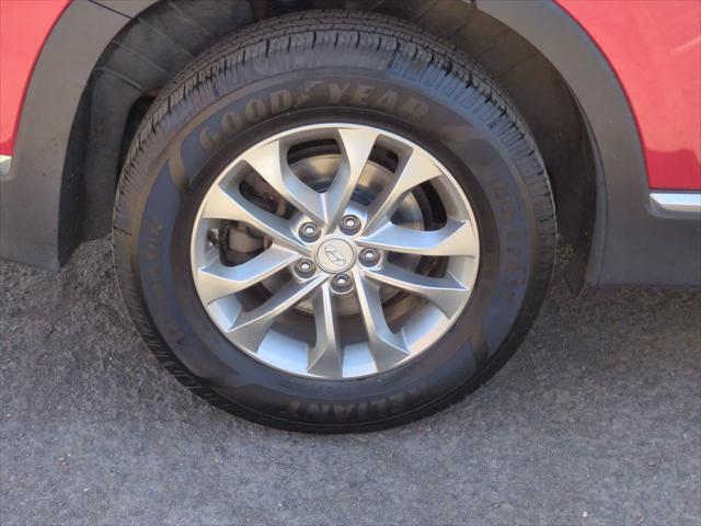 used 2019 Hyundai Santa Fe car, priced at $15,997