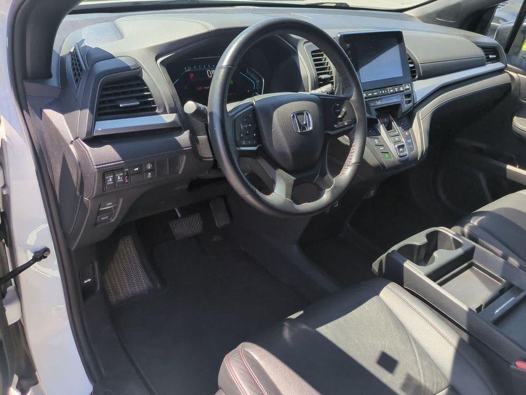 used 2023 Honda Odyssey car, priced at $36,999
