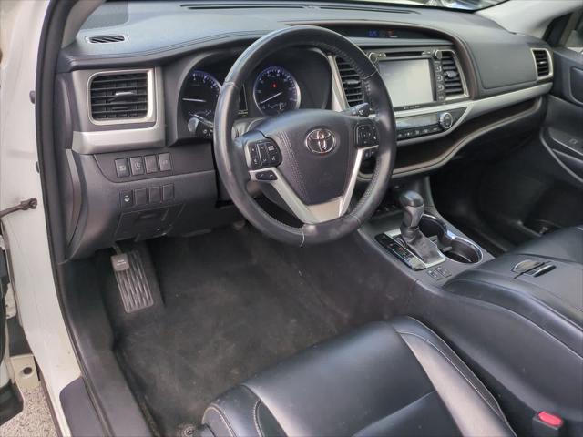 used 2018 Toyota Highlander car, priced at $24,249
