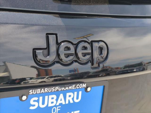 used 2020 Jeep Grand Cherokee car, priced at $27,190