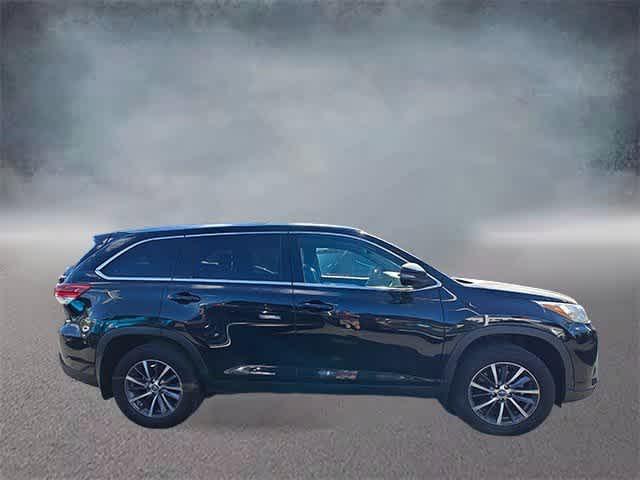 used 2019 Toyota Highlander car, priced at $24,470