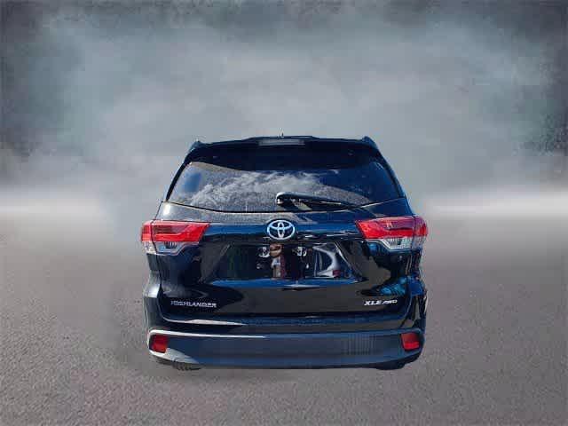 used 2019 Toyota Highlander car, priced at $24,470