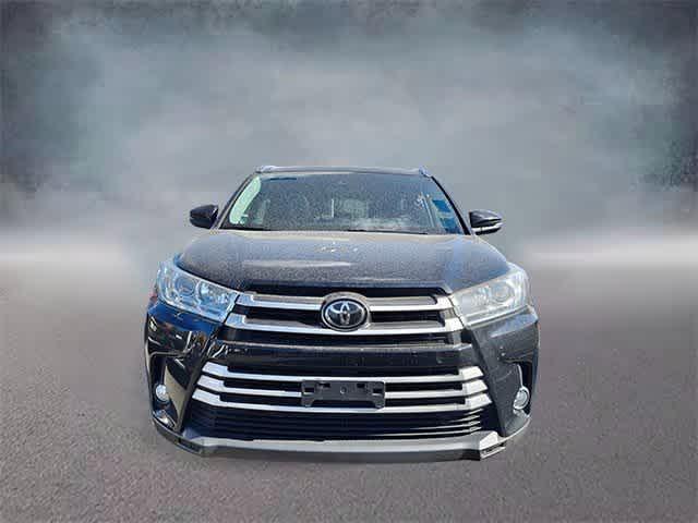 used 2019 Toyota Highlander car, priced at $24,470