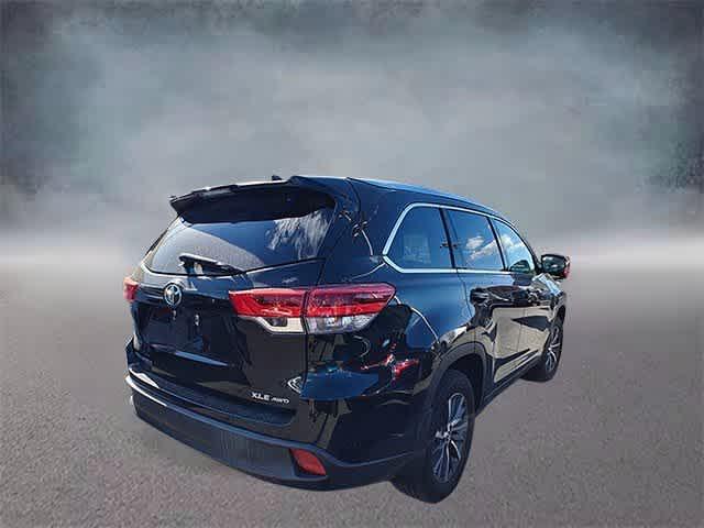 used 2019 Toyota Highlander car, priced at $24,470
