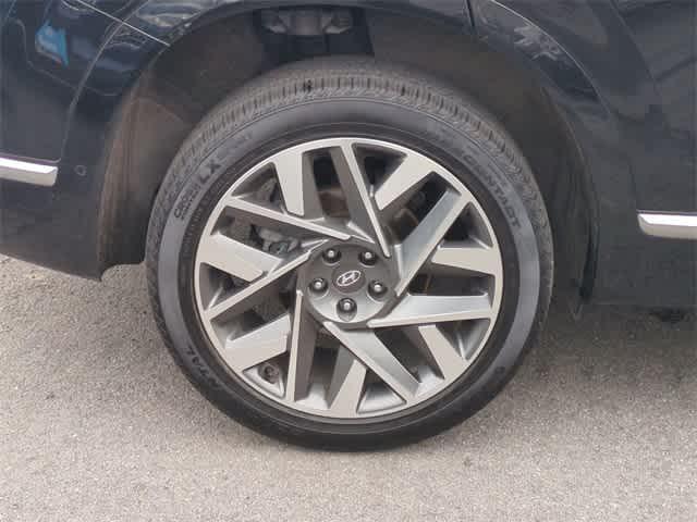 used 2022 Hyundai Santa Fe car, priced at $30,289