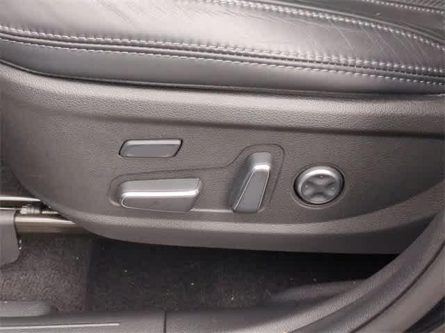 used 2022 Hyundai Santa Fe car, priced at $30,289