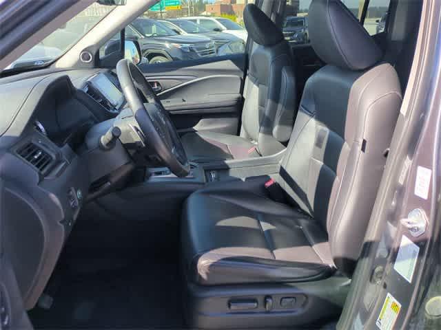 used 2022 Honda Ridgeline car, priced at $33,987