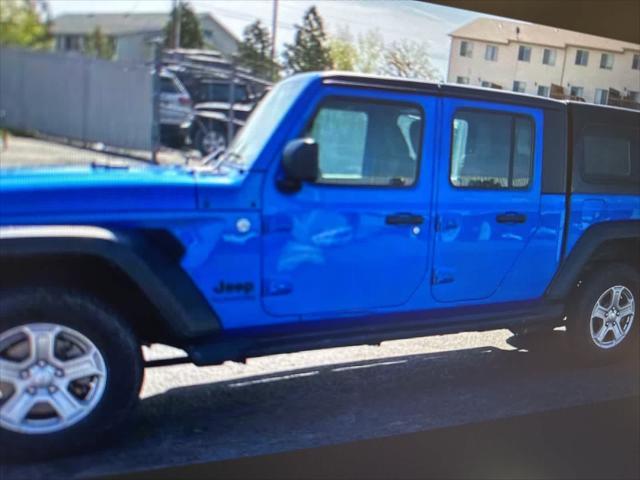 used 2021 Jeep Gladiator car, priced at $24,565