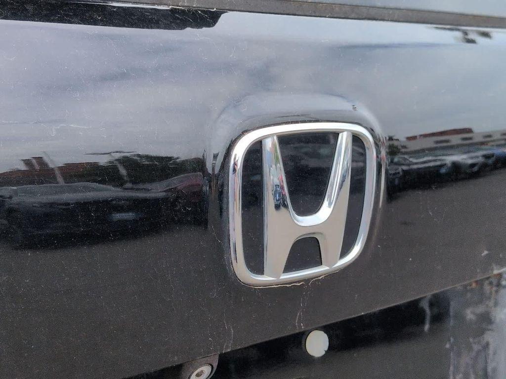 used 2017 Honda Pilot car, priced at $18,260