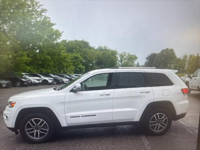 used 2021 Jeep Grand Cherokee car, priced at $28,499