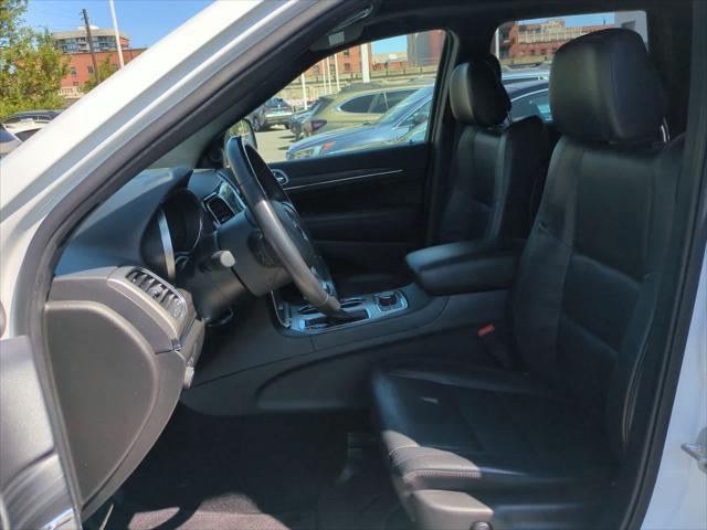 used 2021 Jeep Grand Cherokee car, priced at $28,320