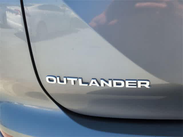 used 2023 Mitsubishi Outlander car, priced at $23,048