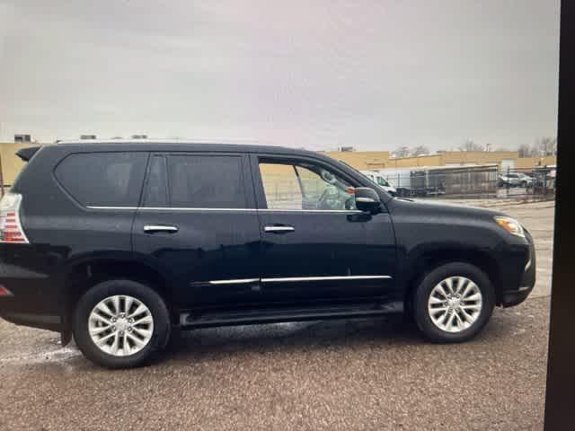 used 2018 Lexus GX 460 car, priced at $33,770