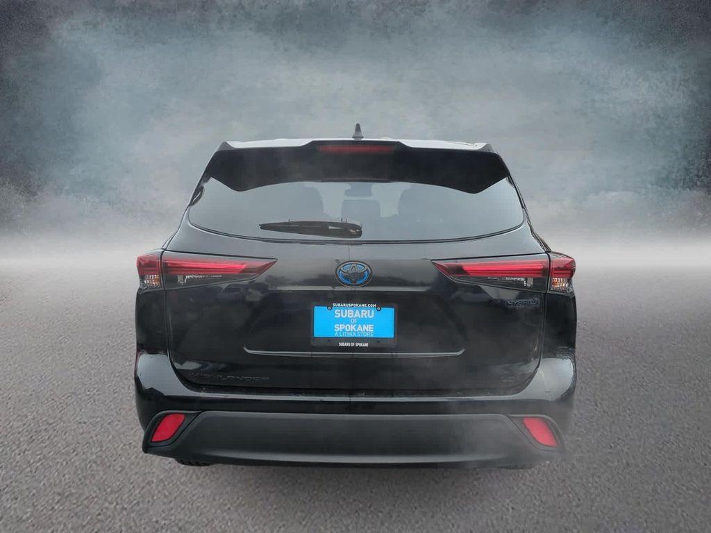 used 2024 Toyota Highlander Hybrid car, priced at $39,779