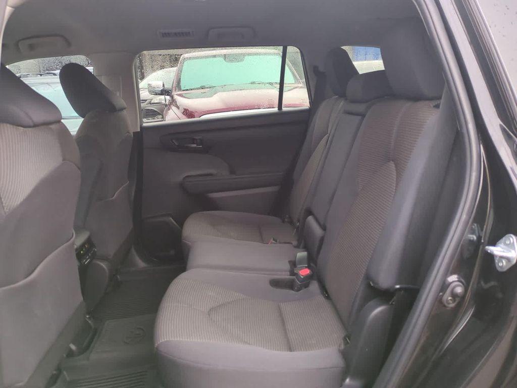 used 2024 Toyota Highlander Hybrid car, priced at $39,779