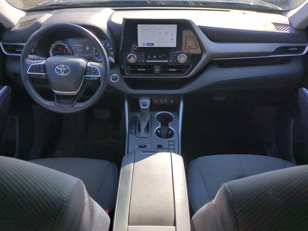 used 2024 Toyota Highlander Hybrid car, priced at $40,448