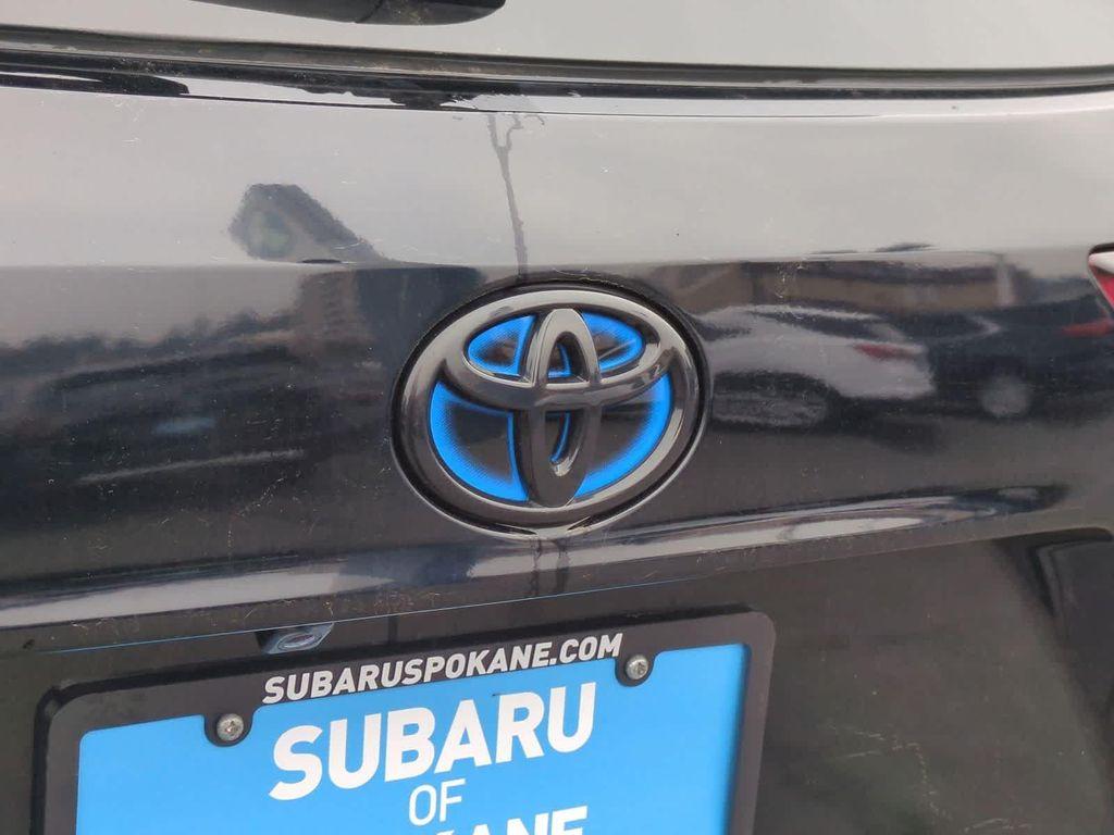 used 2024 Toyota Highlander Hybrid car, priced at $39,779