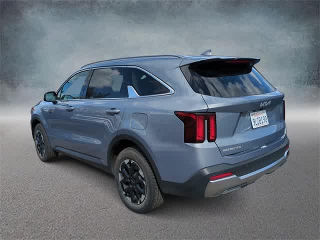 used 2024 Kia Sorento car, priced at $30,099