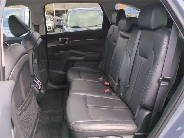 used 2024 Kia Sorento car, priced at $30,099