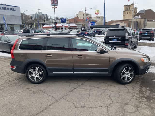used 2013 Volvo XC70 car, priced at $7,491