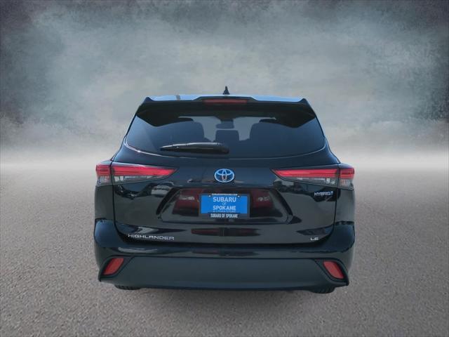 used 2022 Toyota Highlander Hybrid car, priced at $28,699