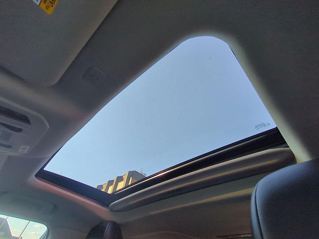 used 2022 Toyota Highlander car, priced at $37,999