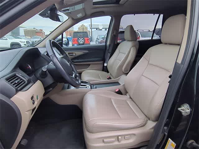 used 2020 Honda Pilot car, priced at $26,758