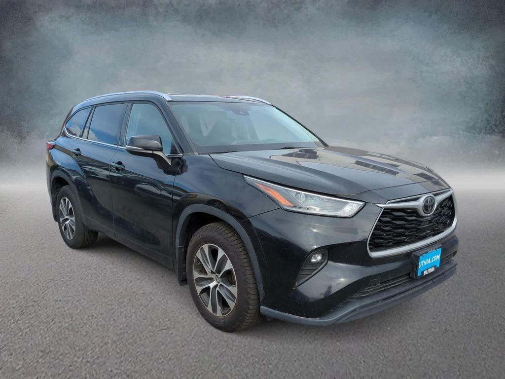 used 2021 Toyota Highlander car, priced at $28,939