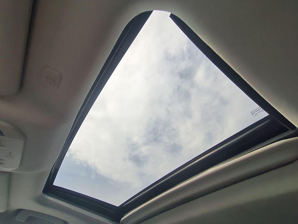 used 2021 Toyota Highlander car, priced at $28,939