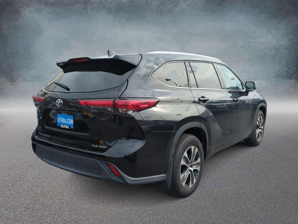 used 2021 Toyota Highlander car, priced at $28,939