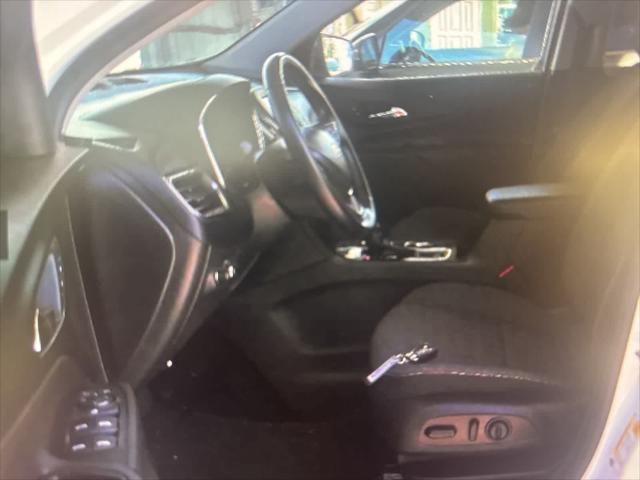 used 2024 Chevrolet Equinox car, priced at $25,699