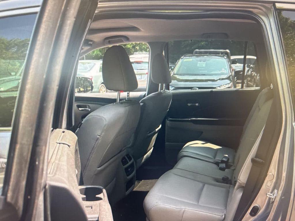 used 2022 Honda Pilot car, priced at $34,841