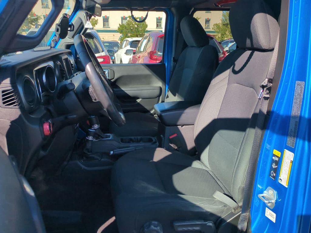 used 2022 Jeep Wrangler Unlimited car, priced at $29,997